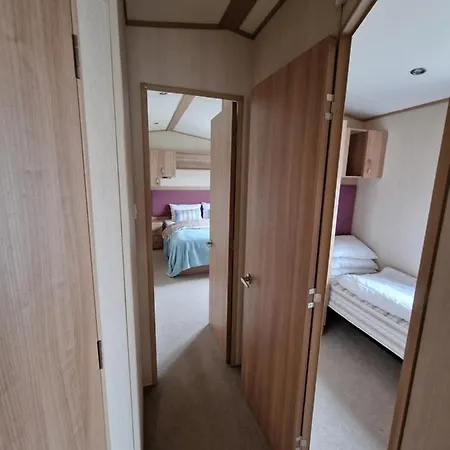 Cosy Caravans Meadow View Chapel Saint Leonards Exterior photo
