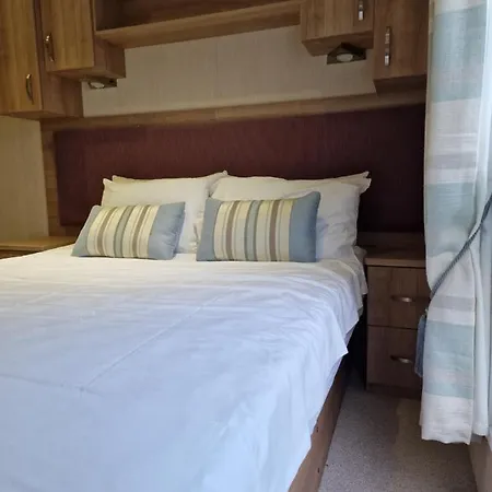 Cosy Caravans Meadow View Chapel Saint Leonards Exterior photo