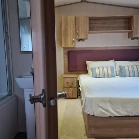 Cosy Caravans Meadow View Chapel Saint Leonards Exterior photo