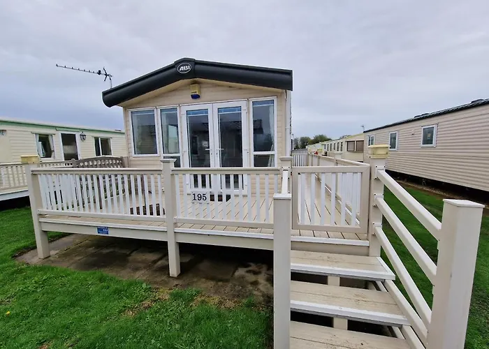 Cosy Caravans Meadow View