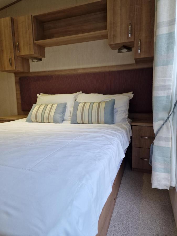 Cosy Caravans Meadow View Holiday home Chapel Saint Leonards