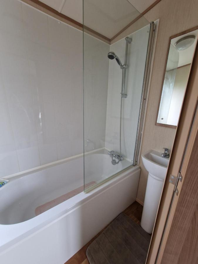 Holiday home Cosy Caravans Meadow View Chapel Saint Leonards